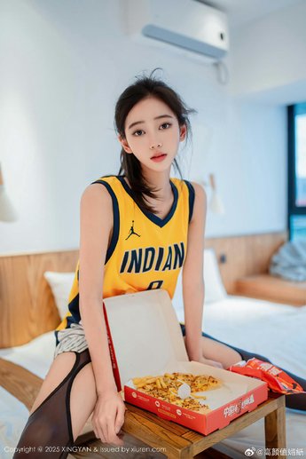 日韩国少妇BB专区展示